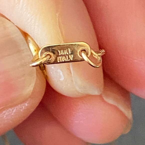 14K yellow gold butterfly pendant 16” necklace - Picture 6 of 12